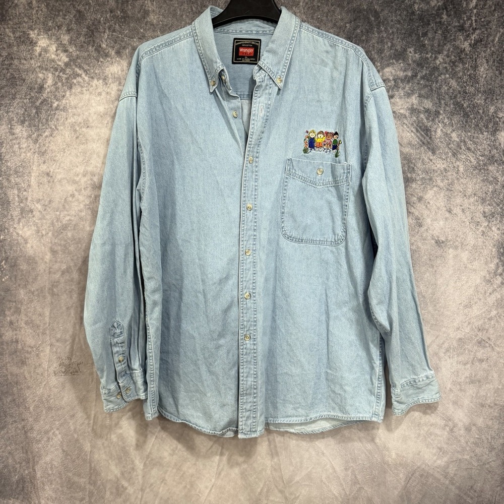 Wrangler Hero Men's XL Light Wash Denim Shirt Embroidered Kid Cartoon Patch